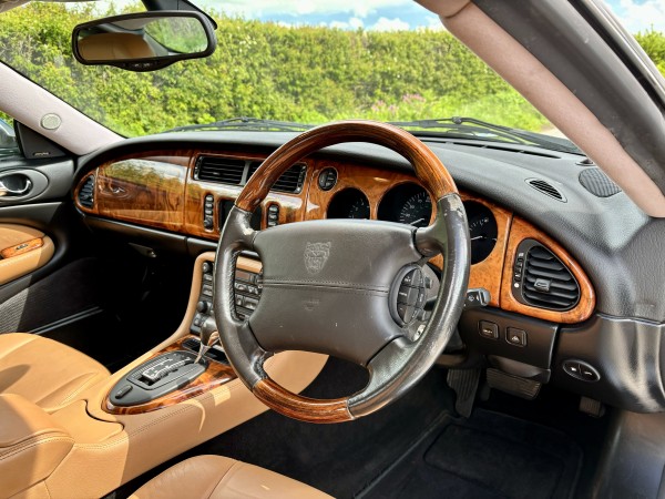 2003 Jaguar XKR 4.2V8  Supercharged 82000 miles